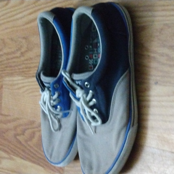 Mult-colored Sperry boat shoes - Picture 2 of 6